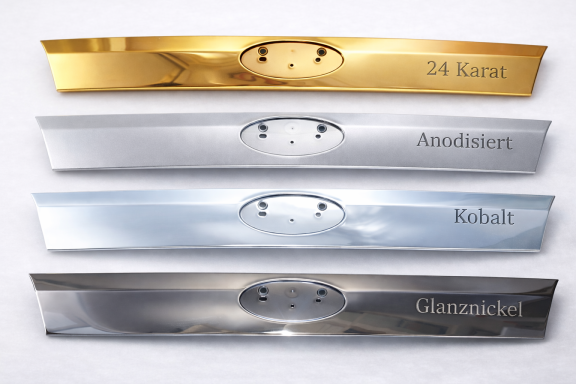 Metallisierte Fahrzeugleisten in Chromoptik - 24 Karat Gold, anodisiert, Kobalt und Glanznickel